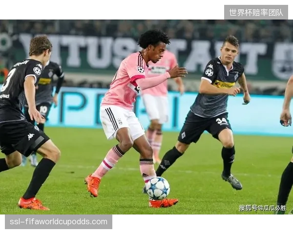 联赛整体战术向风险管理演变，各队利用长传破解高位逼抢成为主流。